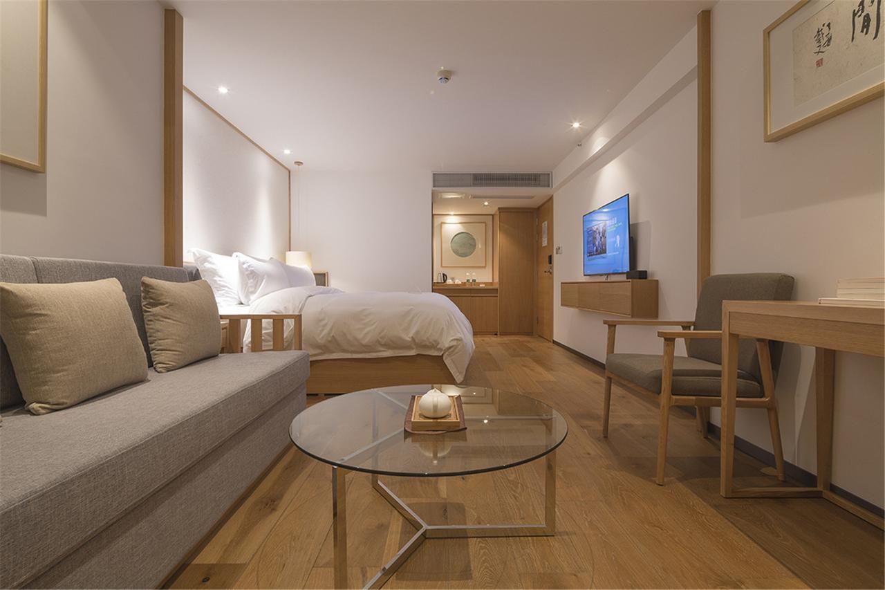 Bai Yun Qin She Boutique Hotel Tsjoengking Buitenkant foto